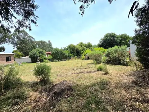 Terreno en Venta en Los Acantilados, USD 24.000