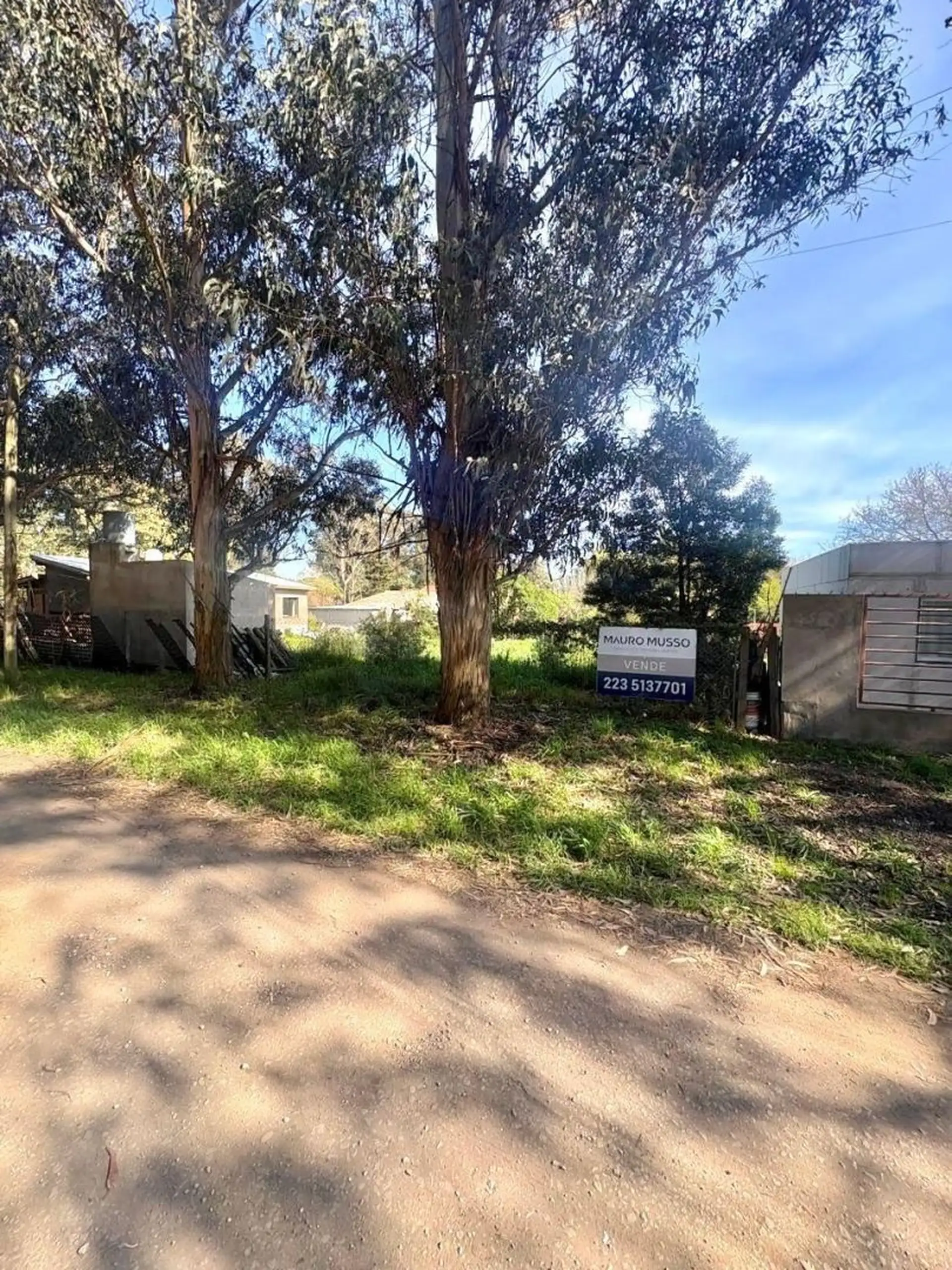 Terreno en venta de amplias dimensiones con una superficie de 404,88 m² - Los Acantilados
