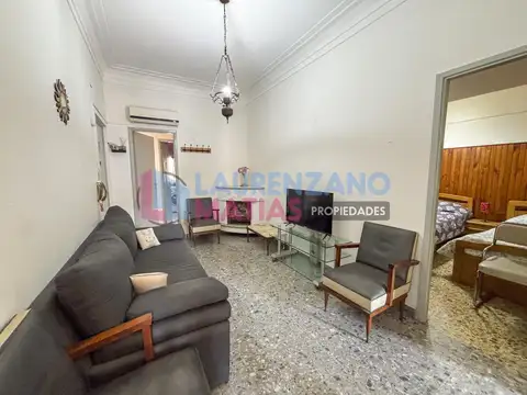 Elpidio Gonzalez  al 3700