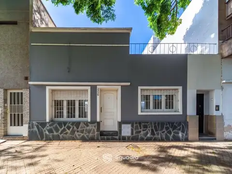 VENTA - Casa de 2 dormitorios, con patio y terraza - Bella Vista, Rosario - APTA CRÉDITO.