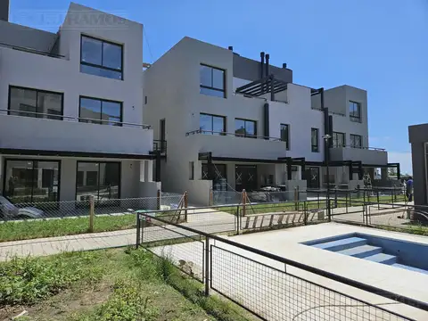 Departamento de 4 ambientes a estrenar en Town Kiri