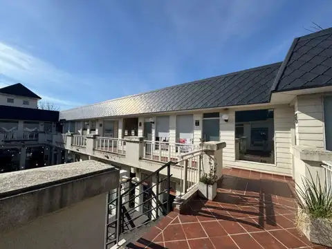 Venta/Alquiler - Local comercial de 20 m2 a estrenar en Paseo Victoria, Funes