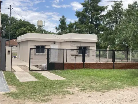 Casa en Alquiler en Roldan, San Lorenzo