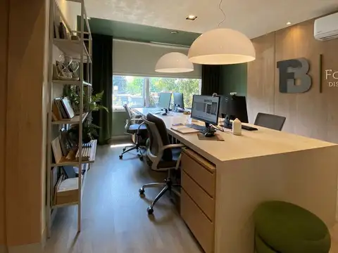 VENTA OFICINA EN GALERIA CASCO VIEJO YERBA BUENA