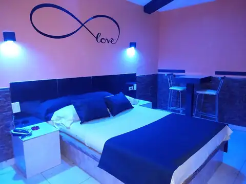 VENTA HOTEL FLORES EN FUNCIONAMIENTO