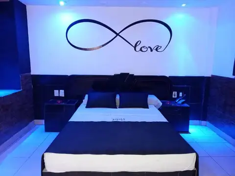 VENTA HOTEL FLORES EN FUNCIONAMIENTO