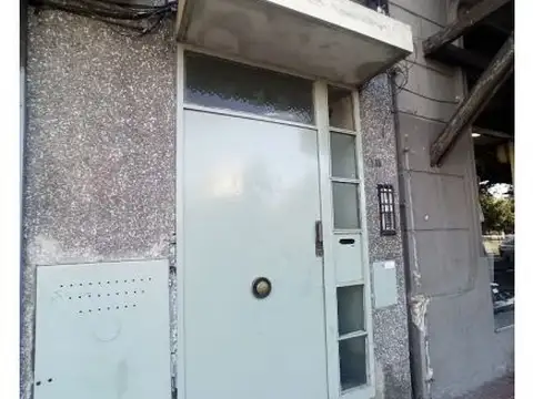 Alberdi 733 , Piso 2
