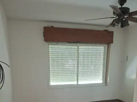 Departamento tipo casa en alquiler en Tiro Suizo