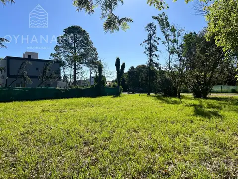 Terreno en Venta en Loma Verde, USD 35.000