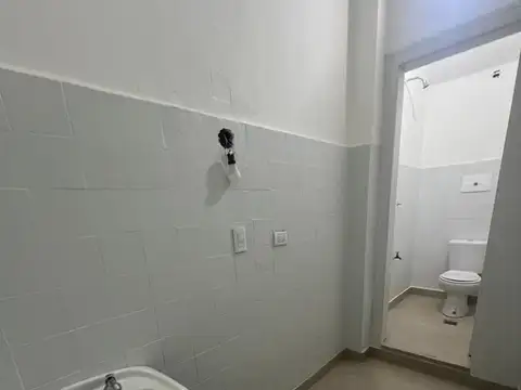 Local en Alquiler en Martinez, $ 1.000.000