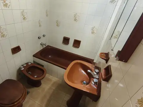 Departamento en Alquiler en Quilmes, $ 650.000