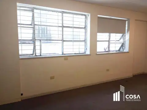 Local en Venta 74 años