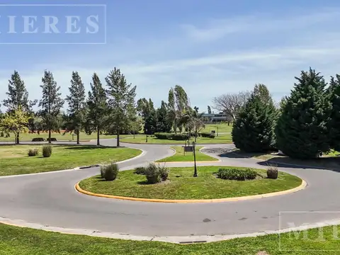 Terreno en Venta 20  mts Fondo