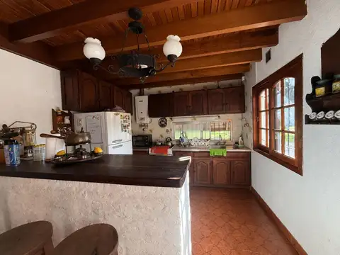 CASA QUINTA EN VENTA 8 AMBIENTES EN EZEIZA