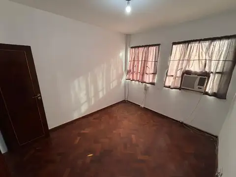 Oficina en Venta 40 años