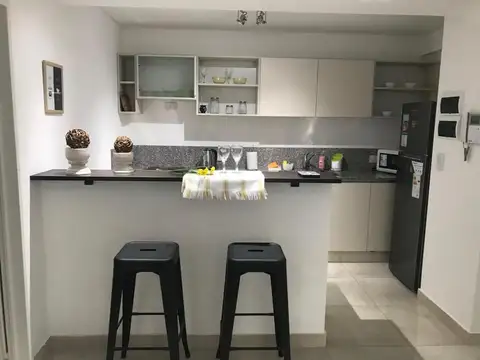 Departamento en Alquiler Temporal con 1 cocheras