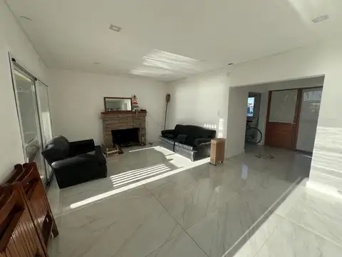 Casa en Alquiler de 3 dormitorios
