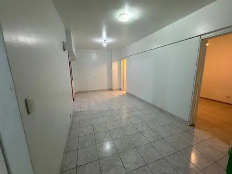 Departamento en Venta en Balvanera, USD 115.000
