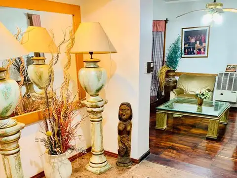 Casa 4 ambientes con 4 baños