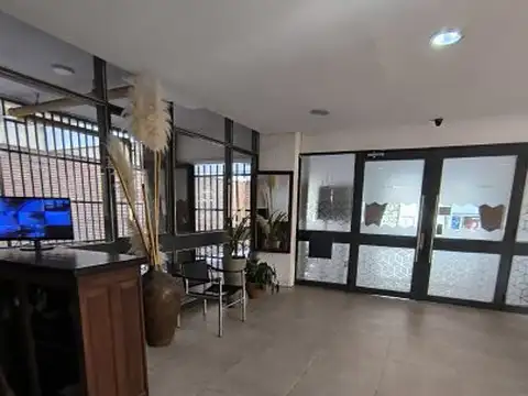 Departamento en venta de 1 Dormitorio en Córdoba y Bv. Oroño