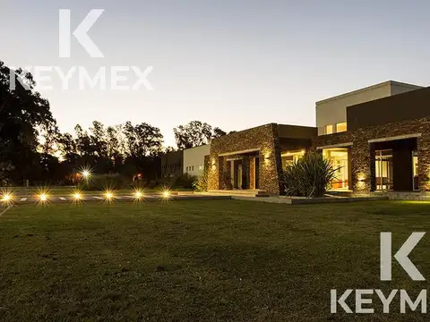 Terreno en Venta de 2400,0 m2