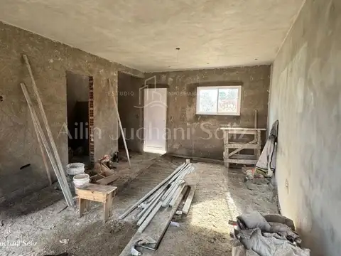 Casa 3 ambientes con 1 baño