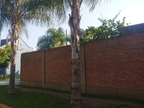 VENTA DE LOTE 460 m2 Lomas del Mirador