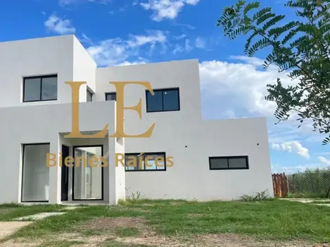 Casa en Venta en San Sebastian, USD 340.000