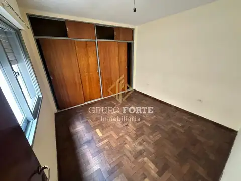 Mariano Moreno 100
