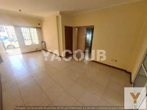 Oportunidad depto. de 2 Dormitorios con jardin y cochera común, 2 Baños - 81 M2 cub. - Tandil centro