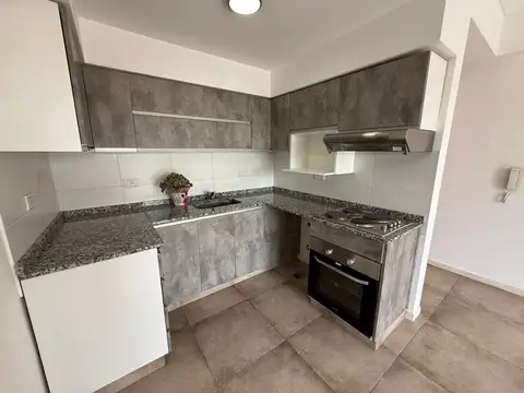 Departamento en Alquiler con 1 cocheras