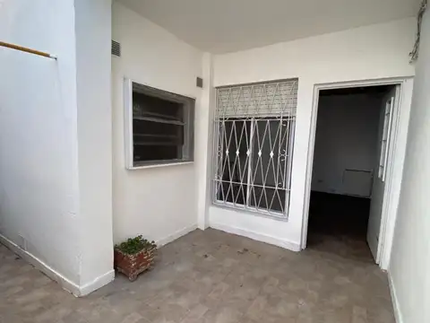 Depto Tipo Casa en Venta de 2 ambientes