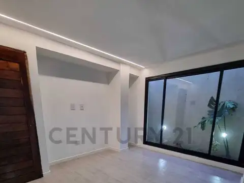 Casa en Venta en Alberdi, USD 75.000