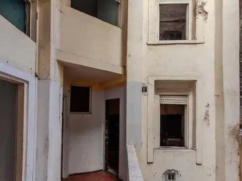 EDIFICIO 45 HABITACIONES CON 45 BAÑOS ALMAGRO