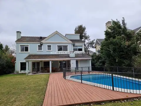 Venta Casa en Saint Thomas 4 Dormitorios Canning