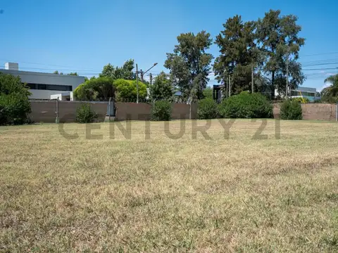 Terreno en Venta 26  mts Fondo
