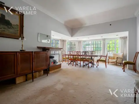 Casa 5 ambientes con 3 baños
