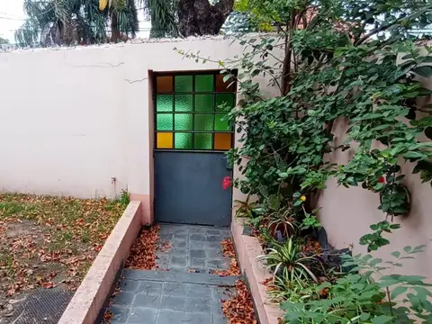 Depto Tipo Casa en Alquiler de 3 ambientes