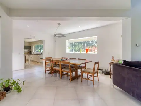 Venta casa 5 ambientes Altos de Campo Grande