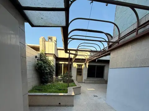 Depto Tipo Casa en Venta en Martín Coronado, USD 99.000