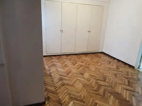 Cordoba 1500, Piso 7