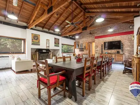 VENTA CASA 4 AMB CAMPOS DE ROCA BRANDSEN PILETA