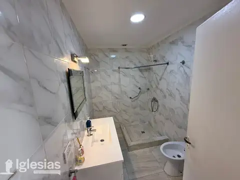Depto Tipo Casa 2 ambientes con 1 baño