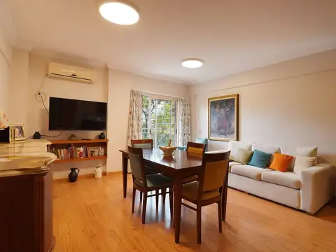 Venta Departamento  3 ambientes Chacabuco Cochera 