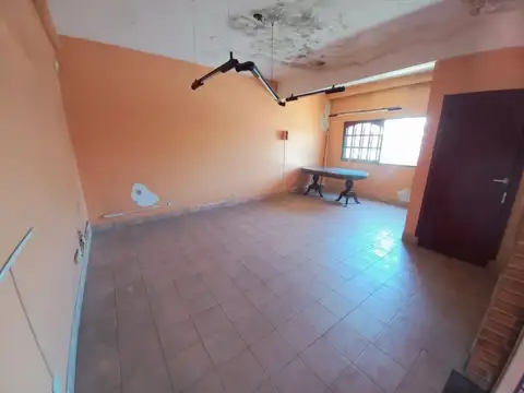 Depto Tipo Casa 4 ambientes con 1 baño