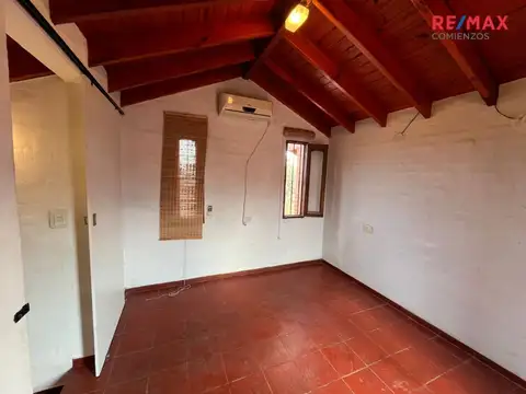 VENTA EXCLUSIVO CHALET CON PILETA - MERLO SAN LUIS