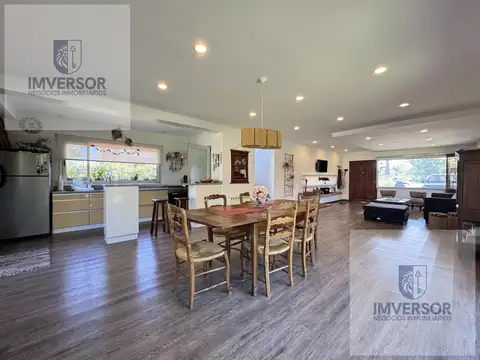 Casa en Venta al Oeste
