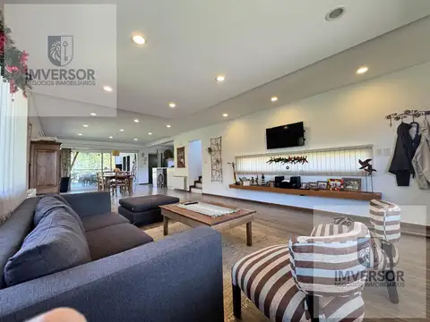 Casa en Venta en Puerto Roldan, USD 295.000
