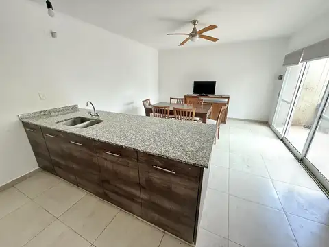 Casa en Alquiler al Oeste