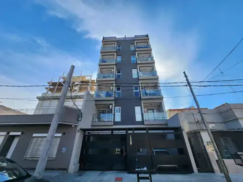 Rouco 1500, Piso 4